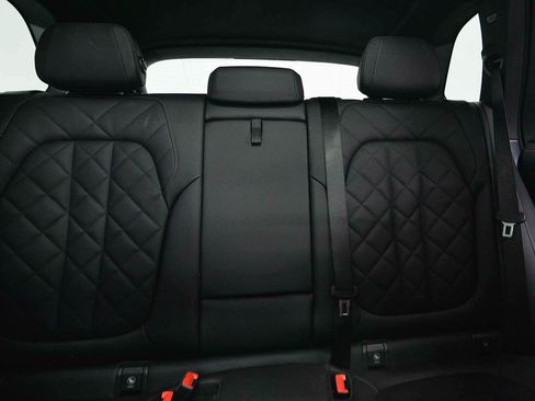 Used 2026 BMW X5 xDrive50e AWD/4WD image 9