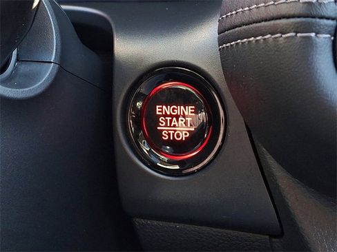 Certified 2025 Honda HR-V EX-L image 23