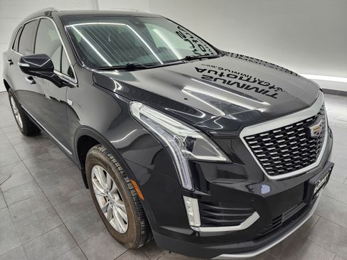 Used 2020 Cadillac XT5 Premium Luxury image 2