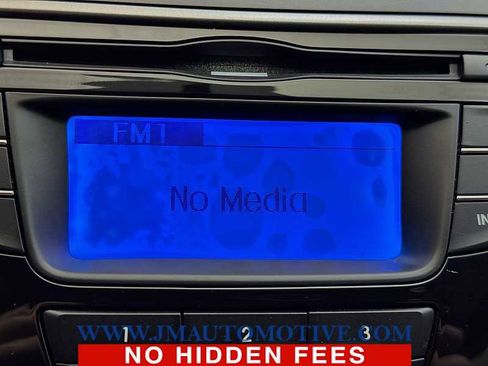 Used 2013 Hyundai Elantra GLS w/ Preferred Pkg image 23