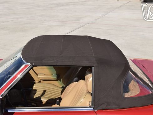 Used 1988 Mercedes-Benz 560 SL image 35