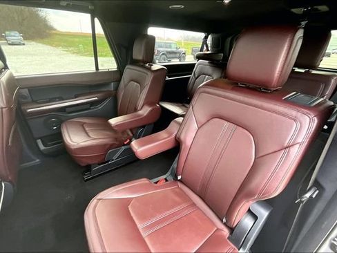 Used 2024 Ford Expedition Max Limited image 26