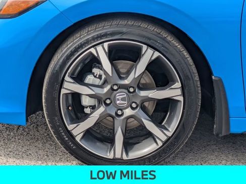 Used 2025 Honda Civic Sport Touring image 12
