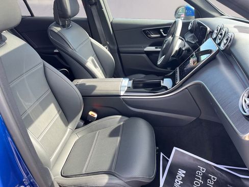 Certified 2025 Mercedes-Benz GLC 300 4MATIC image 15