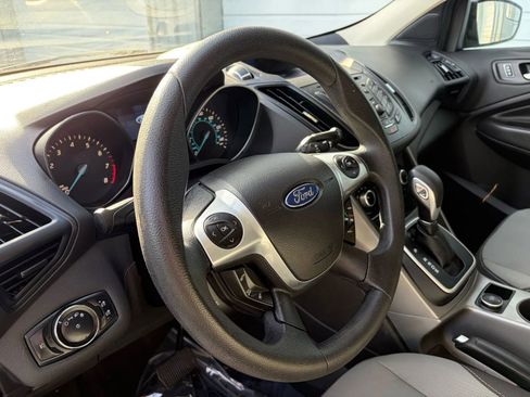 Used 2014 Ford Escape SE image 12