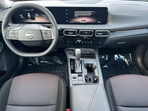 New 2026 Nissan Sentra SR FWD image 16
