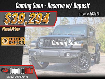 Used 2025 Jeep Gladiator Sport