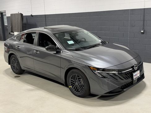New 2026 Nissan Sentra SV w/ SV Convenience Package FWD image 4