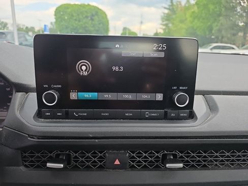 Used 2023 Honda Accord EX image 15