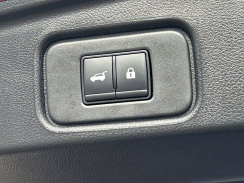 New 2026 Nissan Pathfinder SV FWD image 17