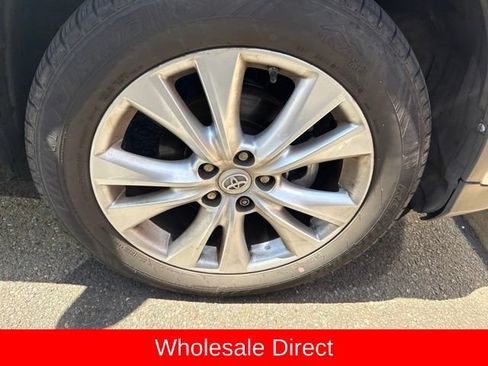 Used 2014 Toyota RAV4 Limited AWD/4WD image 10