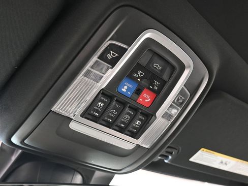 Used 2019 RAM 1500 Limited image 22