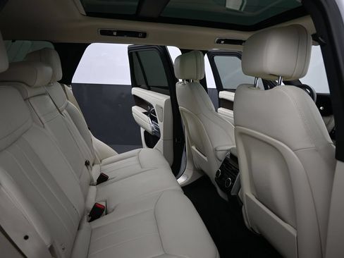 Used 2023 Land Rover Range Rover SE AWD/4WD image 14