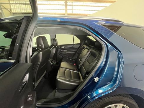 Used 2020 Chevrolet Equinox Premier image 18
