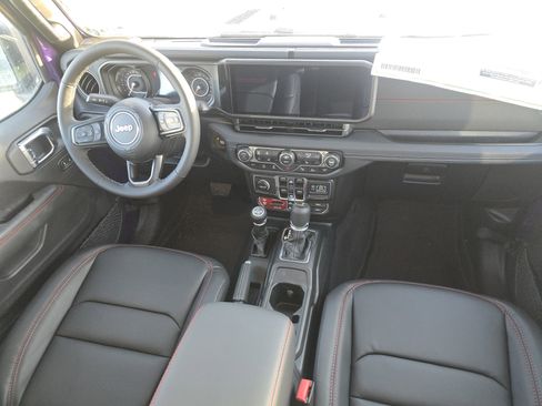 New 2026 Jeep Gladiator Rubicon AWD/4WD image 24