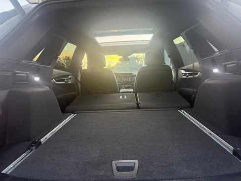 Used 2020 Cadillac XT5 Premium Luxury image 29