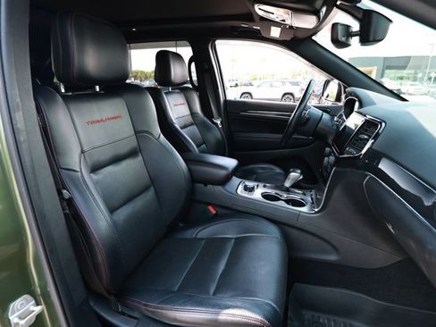 Certified 2021 Jeep Grand Cherokee Trailhawk w/ Trailhawk Luxury Group AWD/4WD image 31