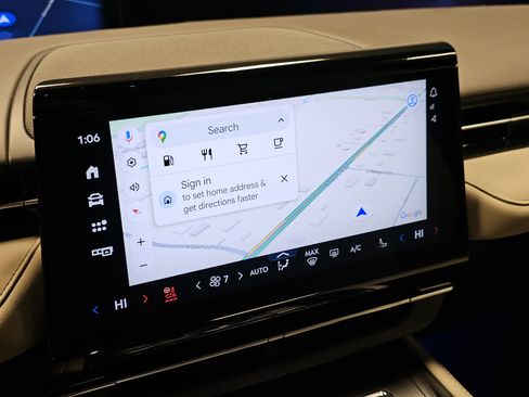 Used 2024 Lincoln Nautilus Premier w/ Equipment Group 102A image 27