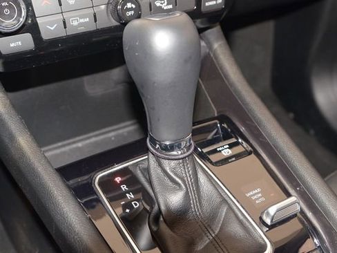 Used 2022 Jeep Compass Latitude image 31