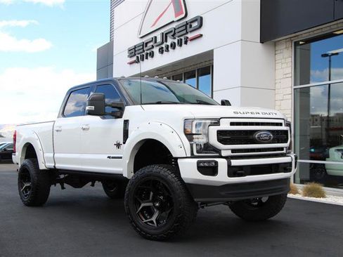 Used 2021 Ford F250 Lariat image 1
