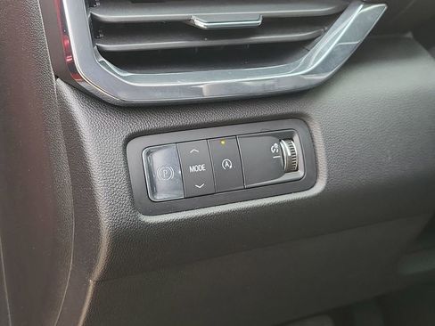 Used 2024 GMC Acadia Elevation w/ Luxury Package image 19