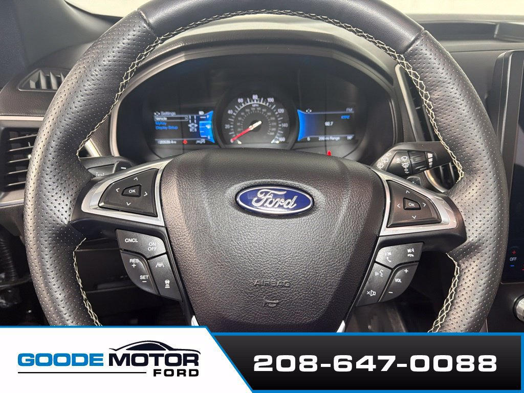 Used 2024 Ford Edge ST w/ Equipment Group 401A AWD/4WD image 14