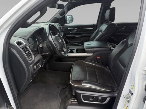 Used 2023 RAM 1500 Laramie AWD/4WD image 11