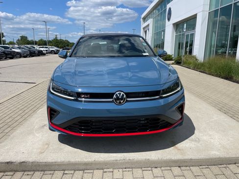 Used 2026 Volkswagen Jetta GLI Autobahn FWD image 4