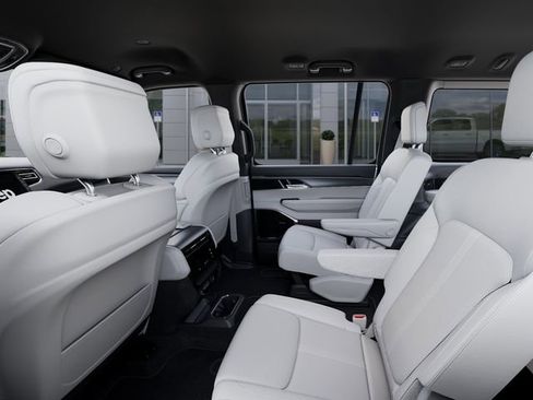 New 2026 Jeep Grand Wagoneer Limited AWD/4WD image 23