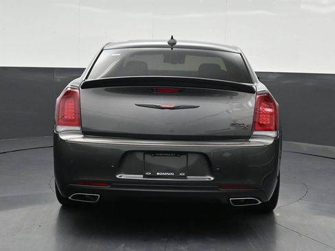 Used 2023 Chrysler 300 S w/ Comfort Group RWD image 4