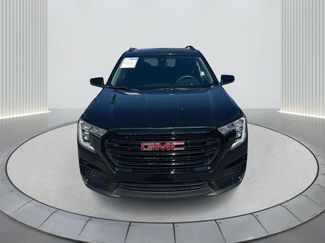 Used 2022 GMC Terrain SLE w/ Elevation Edition video 2