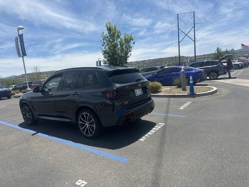 Used 2022 BMW X3 M40i AWD/4WD image 9