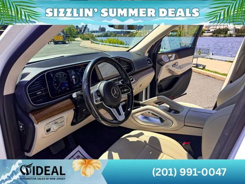 Used 2021 Mercedes-Benz GLS 450 4MATIC image 26