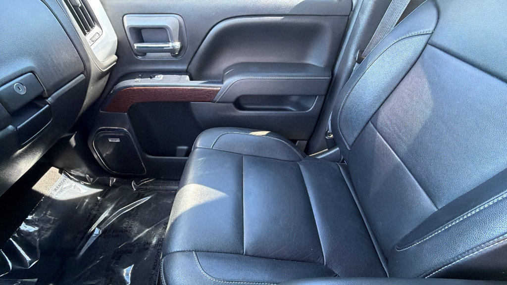 Used 2015 GMC Sierra 1500 SLT w/ SLT Crew Cab Value Package RWD image 12