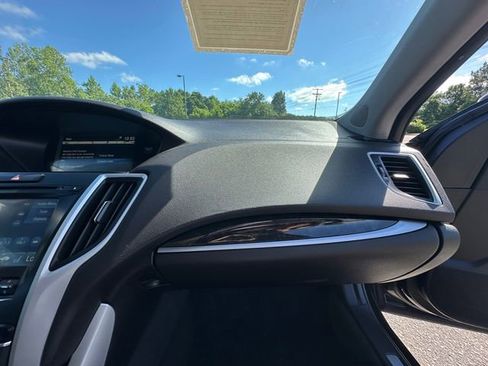 Used 2020 Acura TLX w/ Technology Package FWD image 16