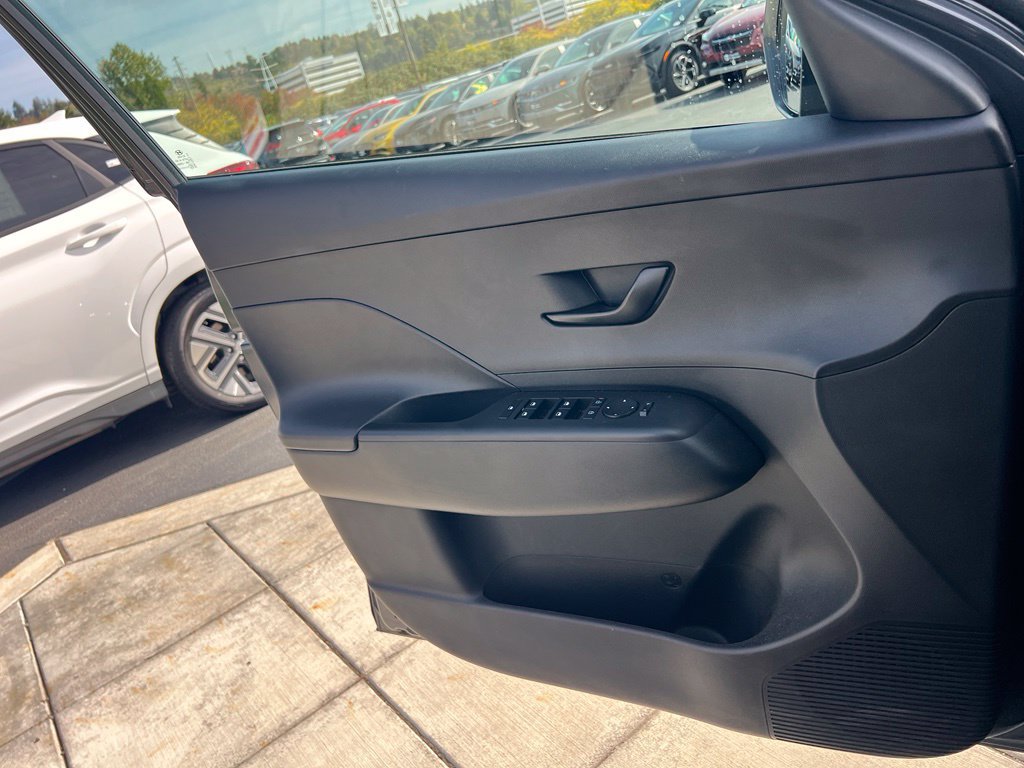 Certified 2024 Hyundai Kona SEL FWD image 15