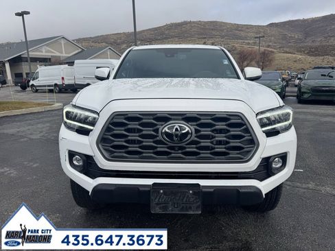 Used 2023 Toyota Tacoma TRD Sport image 8