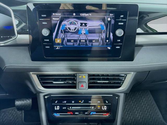 New 2027 Volkswagen Taos SE AWD/4WD image 15
