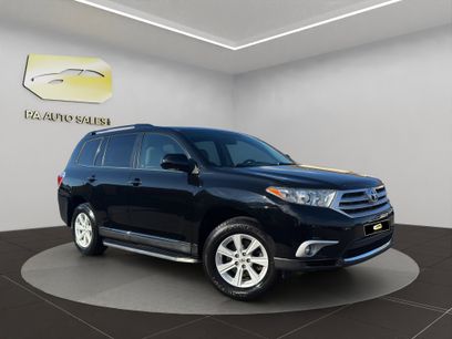 Used 2012 Toyota Highlander SE
