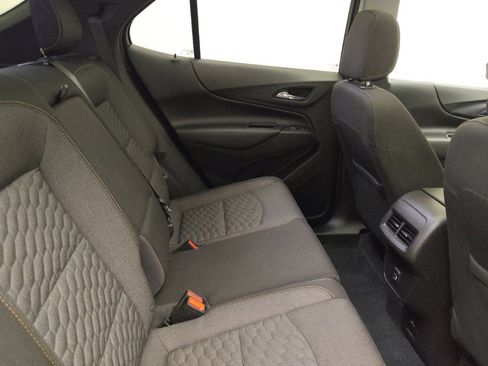 Used 2019 Chevrolet Equinox LT w/ Sun & Navigation Package image 19