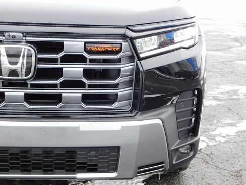 New 2026 Honda Pilot TrailSport image 9