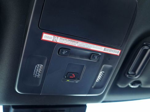 Used 2025 Toyota Camry SE w/ Convenience Package FWD image 11