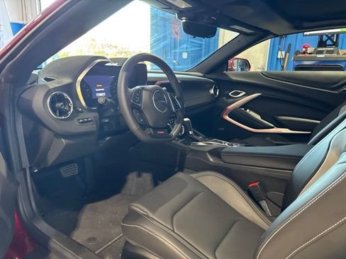 Used 2023 Chevrolet Camaro SS RWD image 8