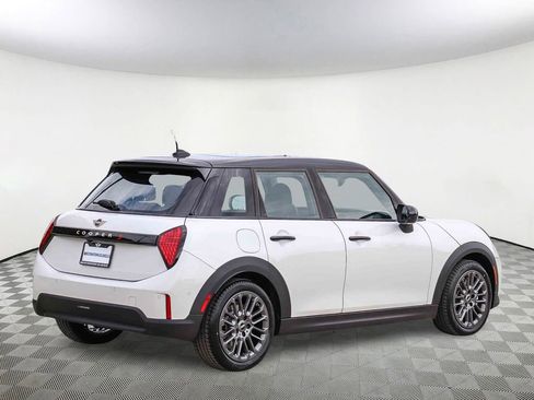 Used 2026 MINI Cooper S FWD image 5