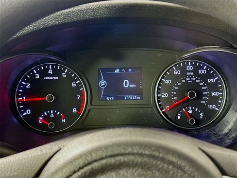 Used 2016 Kia Optima LX image 4