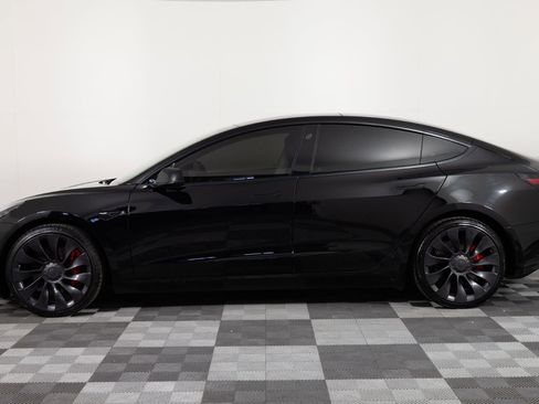 Used 2022 Tesla Model 3 Performance AWD/4WD image 3