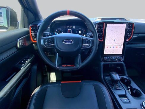 Certified 2025 Ford Ranger Raptor AWD/4WD image 6