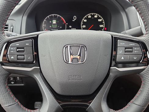 New 2026 Honda Ridgeline Black Edition image 12