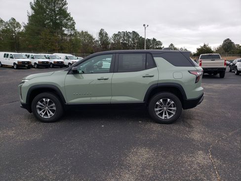 New 2026 Chevrolet Equinox LT image 6