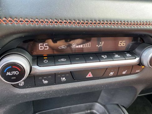 Used 2023 MAZDA CX-50 AWD 2.5 Turbo w/ Premium Pkg image 17